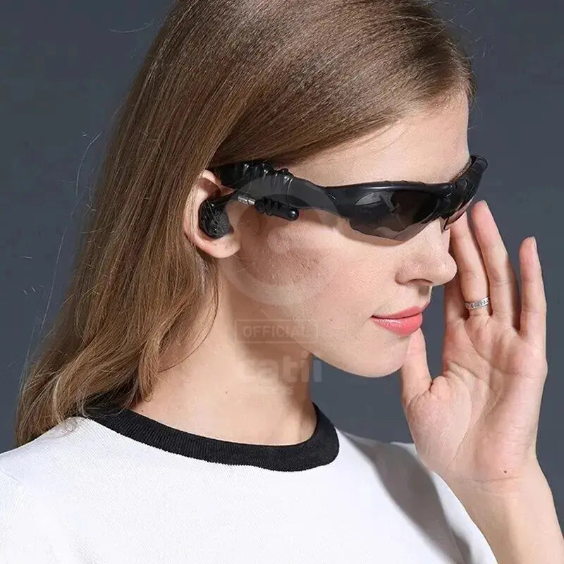 Óculos versátil para atividade física ou trabalho Pegasus™ - lentes com UV mais fones Stereo ajustável com passador de áudios e controle de volume